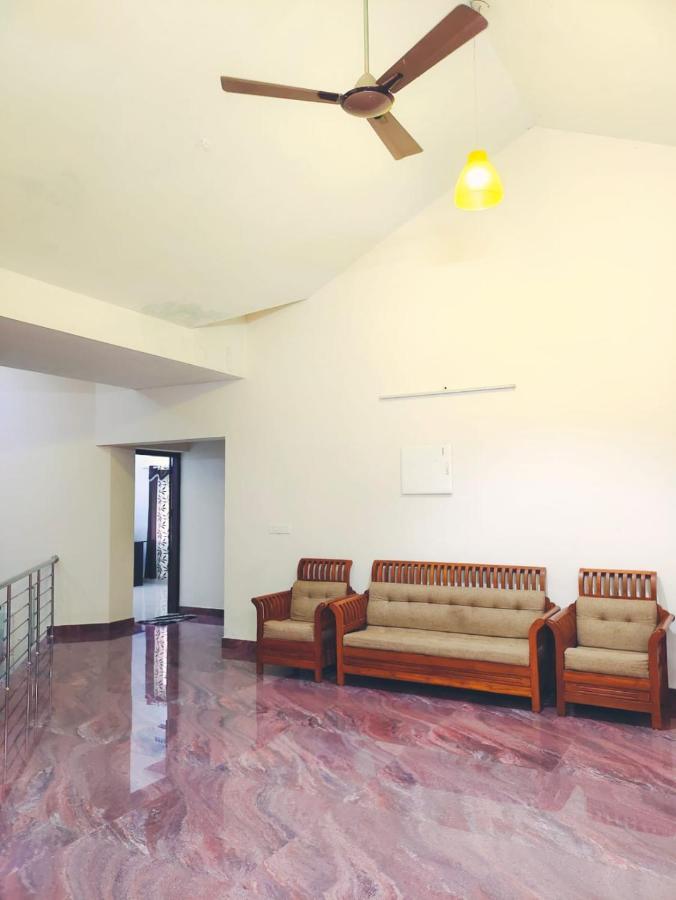 White Sands Homestay Turavur Exterior photo